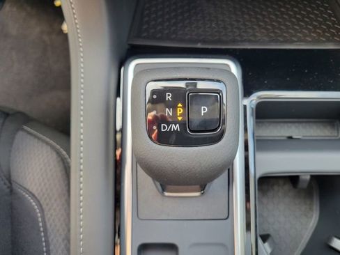 New 2025 Nissan Pathfinder SV image 26