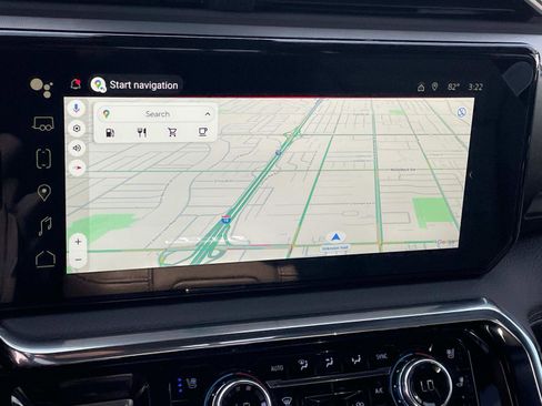 New 2025 GMC Sierra 2500 Denali w/ Denali Reserve Package image 15