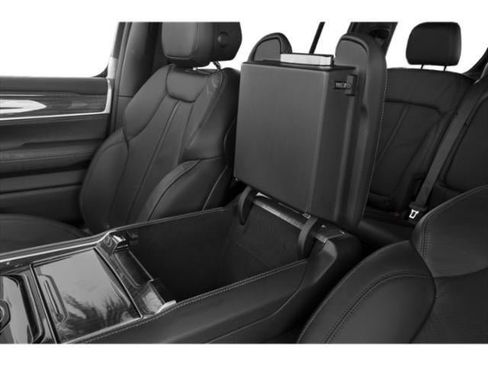 Used 2022 Jeep Wagoneer Series III w/ Convenience Group I image 14