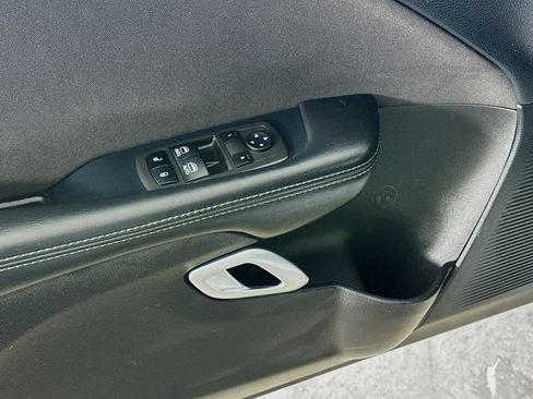 Used 2022 Dodge Challenger GT RWD image 19
