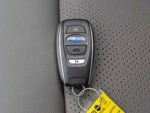 Certified 2025 Subaru Crosstrek 2.5i Limited w/ Popular Package #3A image 29