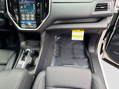 New 2026 Subaru Ascent Limited image 18