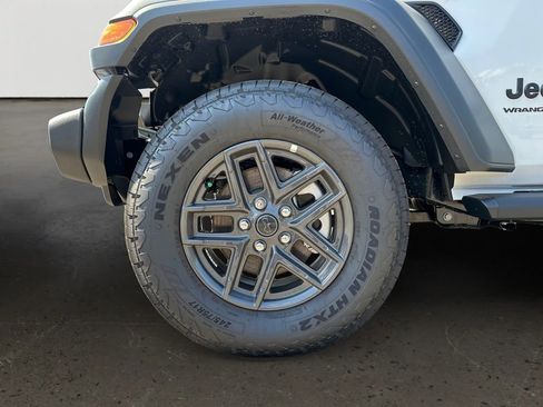 New 2025 Jeep Wrangler Sport S image 10