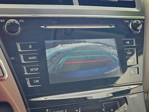 Used 2016 Toyota Prius V Two image 22