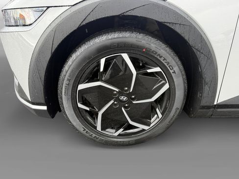 Used 2024 Hyundai Ioniq 5 SEL image 9