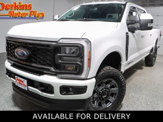 Used 2023 Ford F250 Lariat w/ Sport Appearance Package AWD/4WD video 1