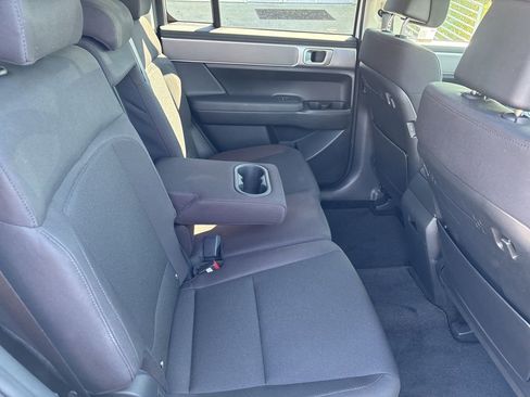 Certified 2025 Hyundai Santa Fe SE image 16