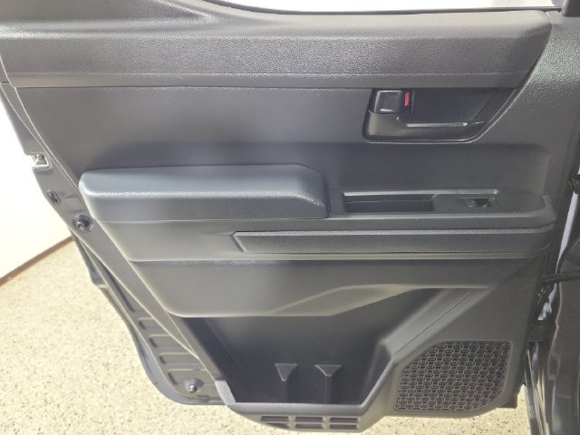 Used 2024 Toyota Tacoma SR5 AWD/4WD image 14