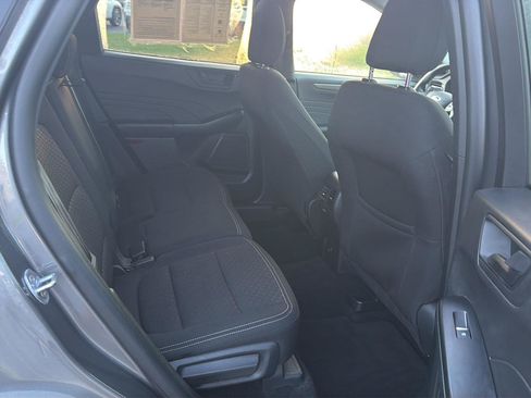 Used 2025 Ford Escape Active FWD image 12