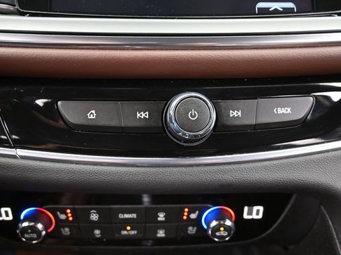 Used 2018 Buick Enclave Avenir w/ Avenir Technology Package image 26