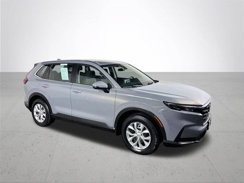 Used 2024 Honda CR-V LX image 4