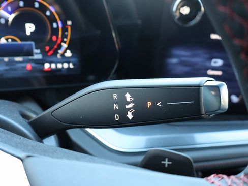 New 2026 Chevrolet Suburban RST image 9