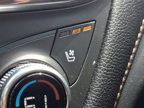 Used 2019 Chevrolet Equinox Premier AWD/4WD image 26