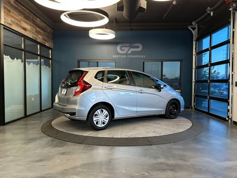 Used 2019 Honda Fit LX image 3