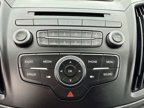 Used 2017 Ford C-MAX SE w/ Cold Weather Package image 31