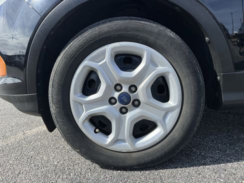 Used 2017 Ford Escape S image 12