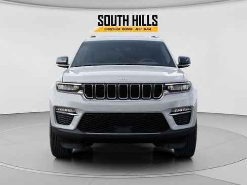 New 2025 Jeep Grand Cherokee Limited w/ Trailer Tow Package image 6