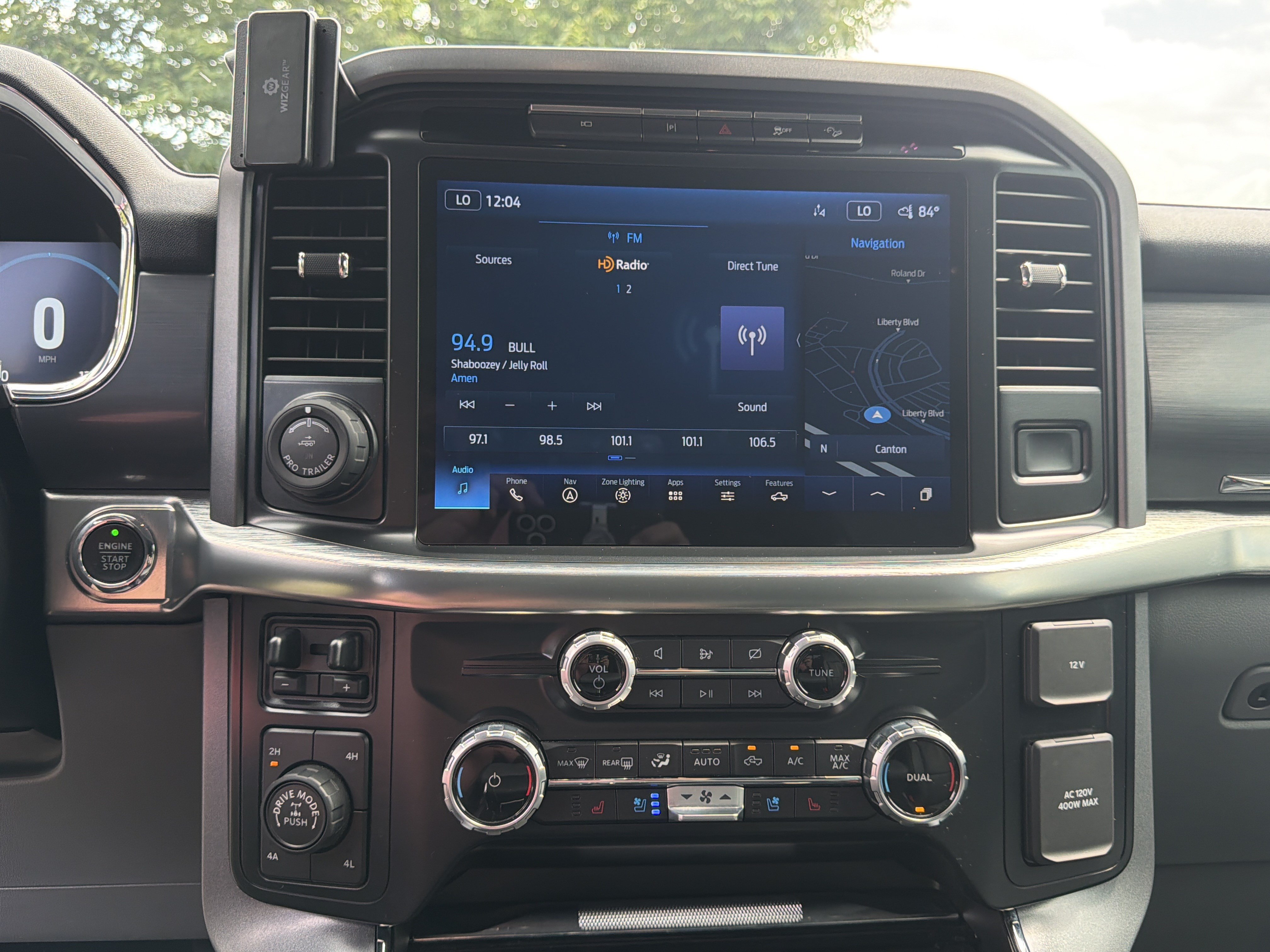Used 2023 Ford F150 Lariat w/ Equipment Group 502A High AWD/4WD image 29