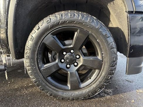 Used 2019 GMC Sierra 1500 Limited w/ Elevation Edition image 16