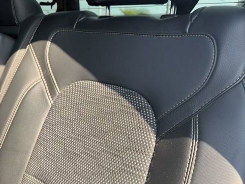Used 2020 RAM 1500 Big Horn w/ Built-to-serve Edition AWD/4WD image 8