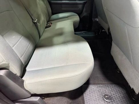 Used 2018 RAM 3500 Tradesman w/ Chrome Appearance Group image 25