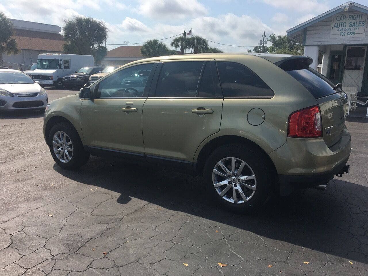 Used 2012 Ford Edge SEL FWD image 8