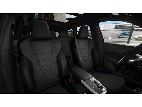 New 2026 BMW X1 xDrive28i w/ Technology Package AWD/4WD image 11