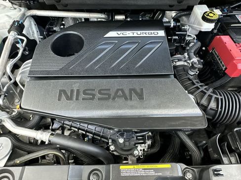 Used 2023 Nissan Rogue SV FWD image 19