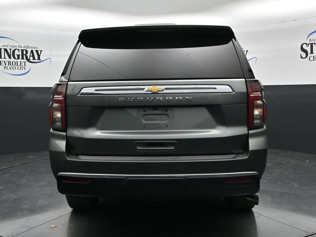 Used 2023 Chevrolet Suburban LS RWD image 6