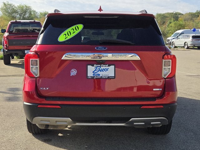 Used 2020 Ford Explorer XLT w/ Equipment Group 202A AWD/4WD image 13