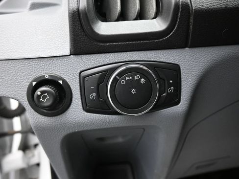 Certified 2019 Ford Transit 350 XLT RWD image 11