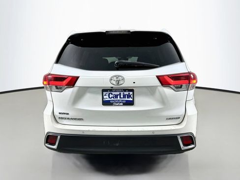 Used 2018 Toyota Highlander Limited FWD image 7