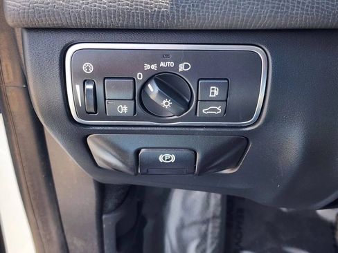 Used 2016 Volvo XC60 T6 w/ Protection Package AWD/4WD image 19