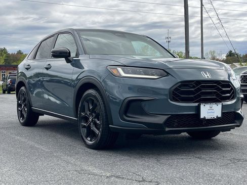 Certified 2024 Honda HR-V Sport image 3