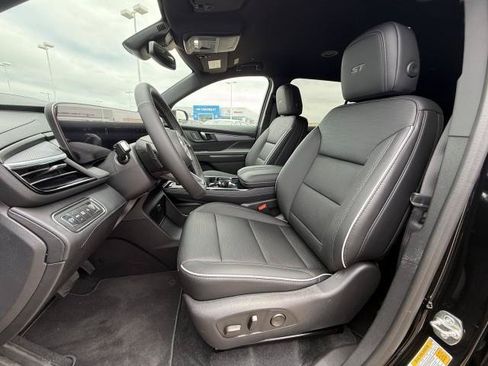New 2026 Buick Enclave Sport Touring FWD image 17