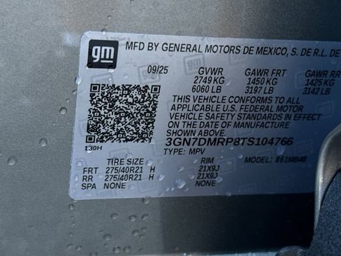 New 2026 Chevrolet Equinox EV LT w/ LPO, Blackout Package image 27