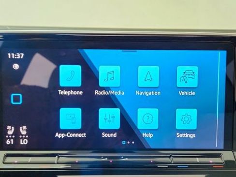 Used 2025 Volkswagen Atlas Cross Sport SEL Premium R-Line AWD/4WD image 46