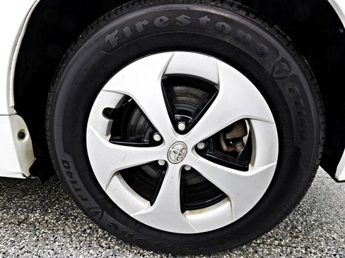 Used 2012 Toyota Prius Four image 19