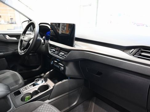 Used 2023 Ford Escape Active w/ Tech Pack #2 image 13