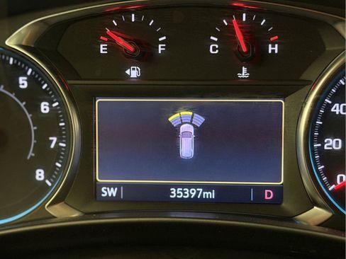 Used 2023 Chevrolet Equinox LT AWD/4WD image 15