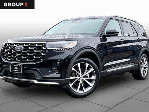 Certified 2025 Ford Explorer Platinum w/ Ultimate Package AWD/4WD image 1