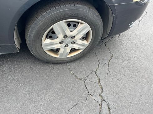 Used 2010 Chevrolet Impala LS image 21