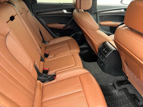 Used 2022 Audi Q5 2.0T Premium Plus w/ Premium Plus Package image 15
