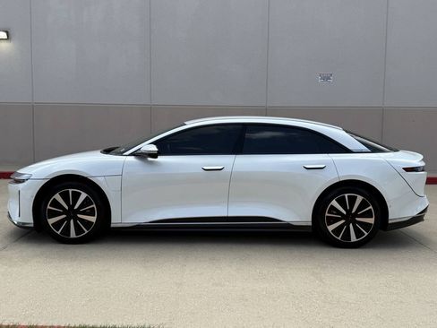 Used 2023 Lucid Air Pure AWD/4WD image 3