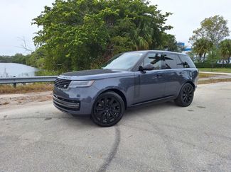 New 2026 Land Rover Range Rover SE video 1