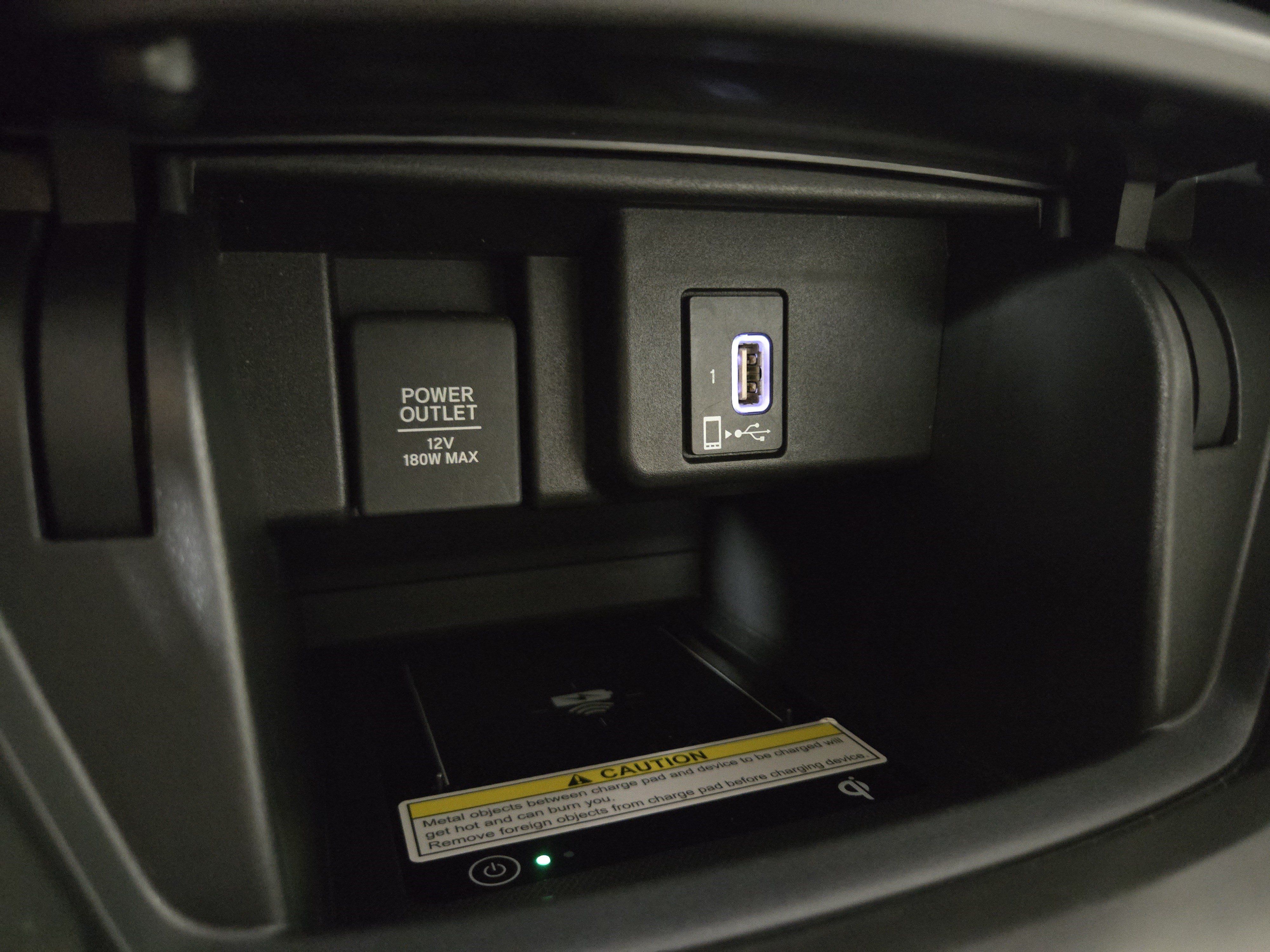 Used 2018 Honda Accord Touring image 30