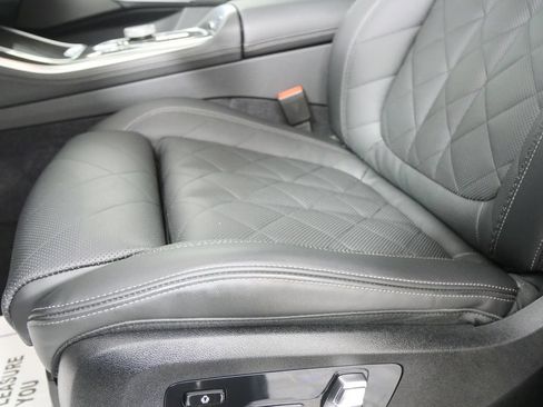Certified 2026 BMW X5 M60i AWD/4WD image 8