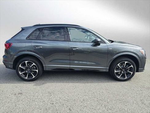 New 2025 Audi Q3 2.0T Premium Plus image 2
