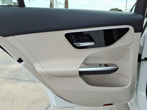 Used 2025 Mercedes-Benz C 300 C 300 image 17