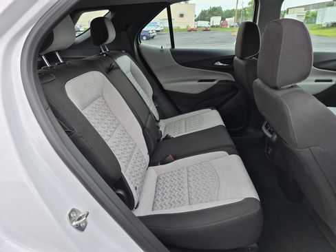 Certified 2024 Chevrolet Equinox LS FWD image 27